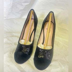 Plenty by Tracy Reese Ramona heel black with sequins nwt size 37.5 and 36